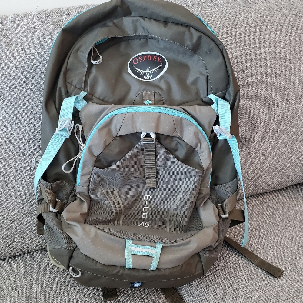 Osprey Mira AG 34 in Misty Gray